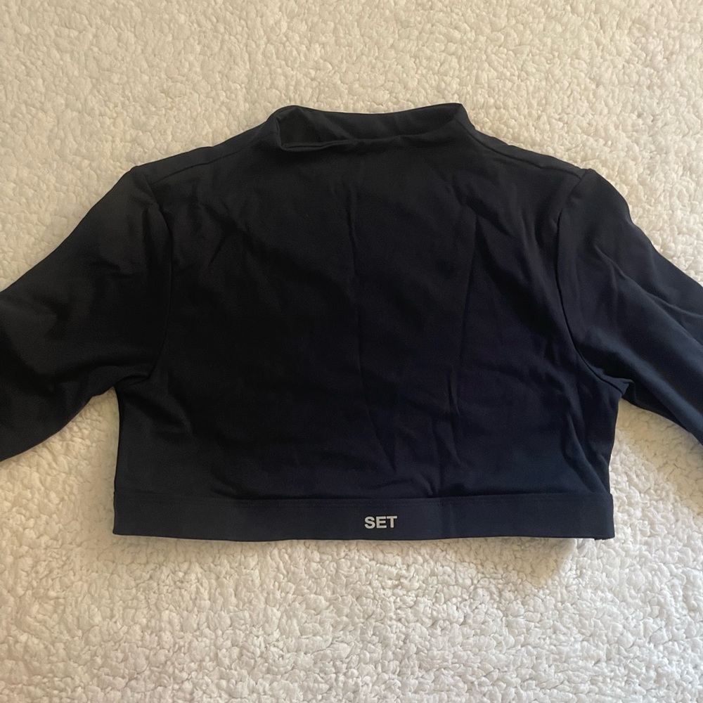 Set Active long sleeve top